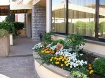 Hotel Santa Lucia Cascina Exteriör bild